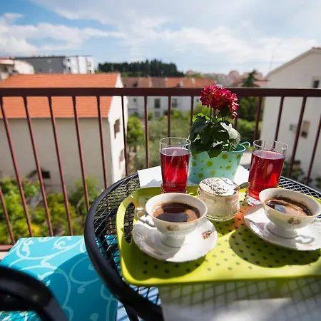 Cozy Iskra Apartamento *